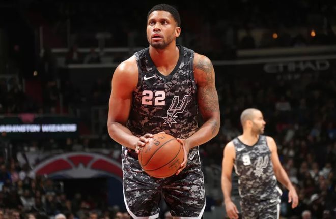 重振赛场上 重振赛场上